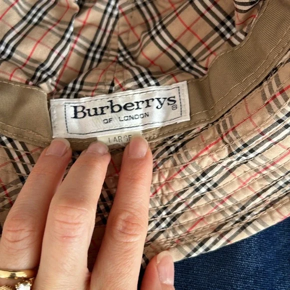 Vintage Burberry Bucket Hat Beige Check Pattern - Picture 3 of 4